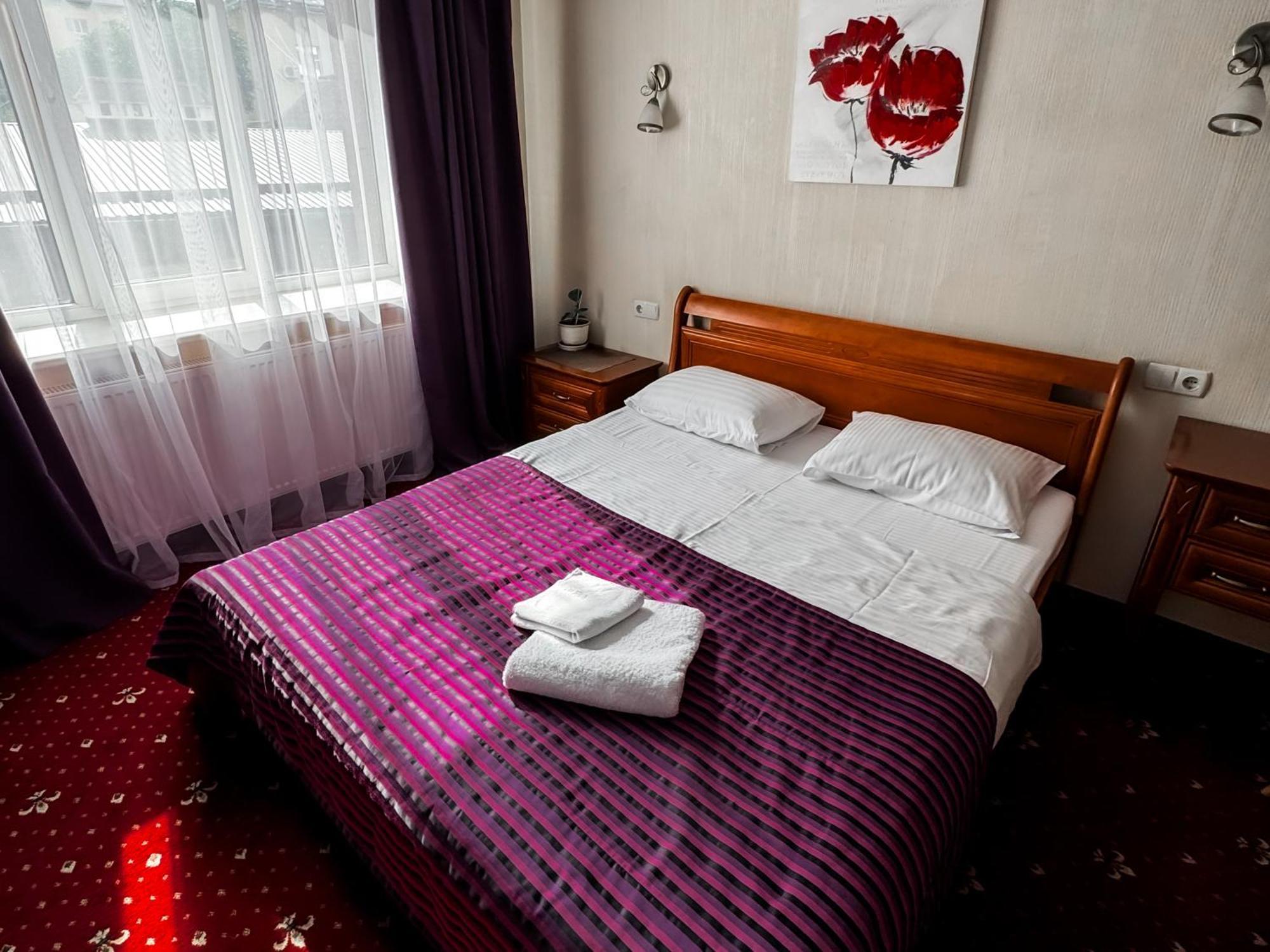 Apartments Deluxe อิวาโน-ฟรานกิฟสเก ภายนอก รูปภาพ