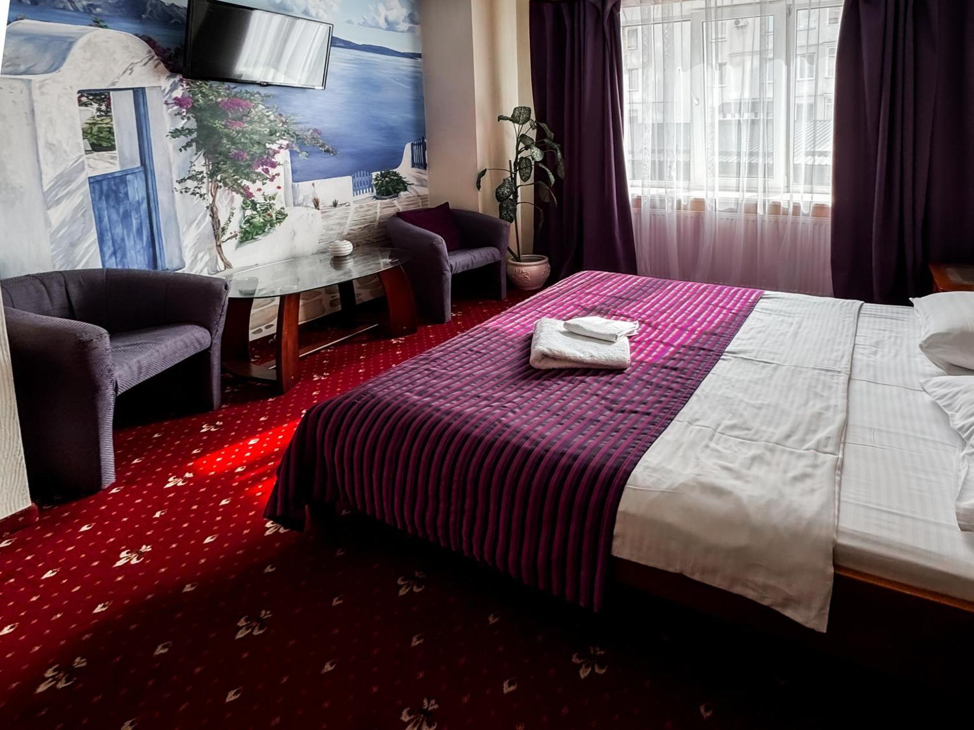 Apartments Deluxe อิวาโน-ฟรานกิฟสเก ภายนอก รูปภาพ
