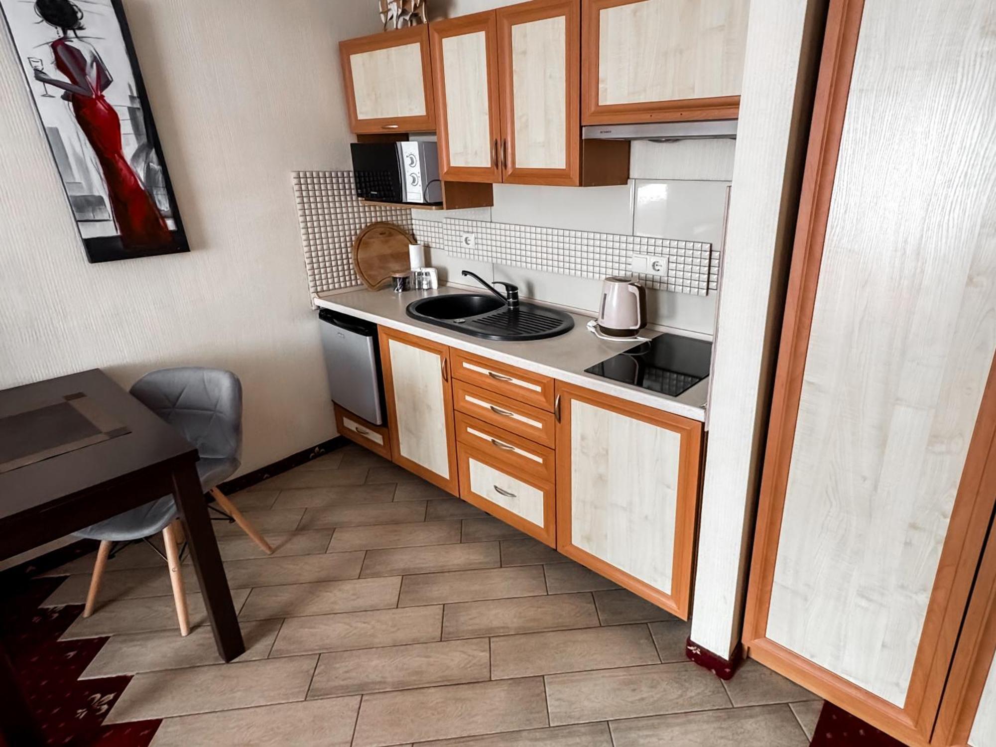 Apartments Deluxe อิวาโน-ฟรานกิฟสเก ภายนอก รูปภาพ